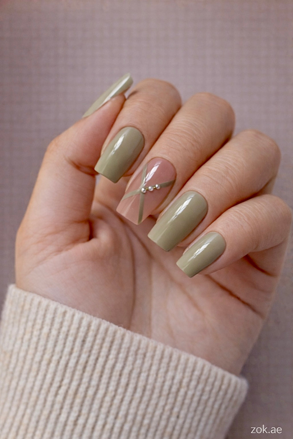 Press-On Nails 044