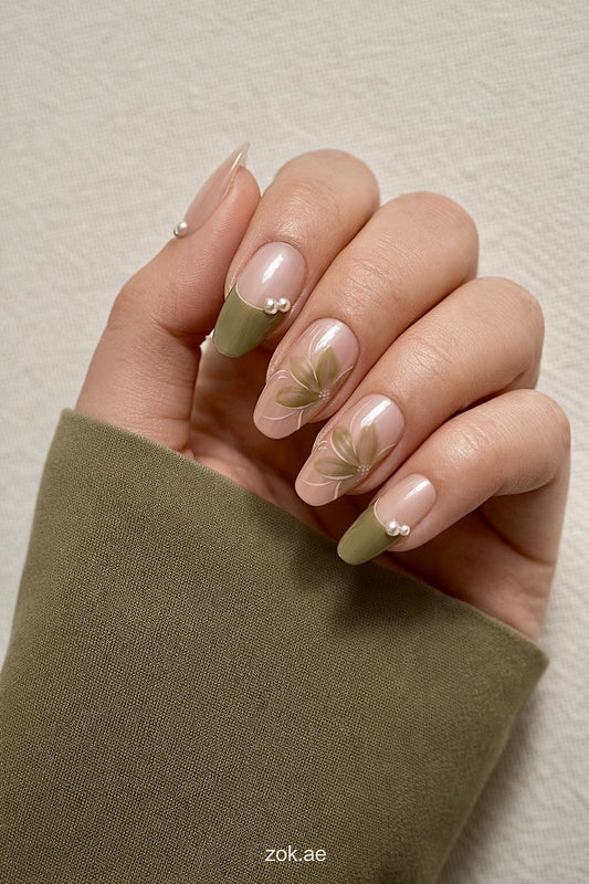Press-On Nails 083