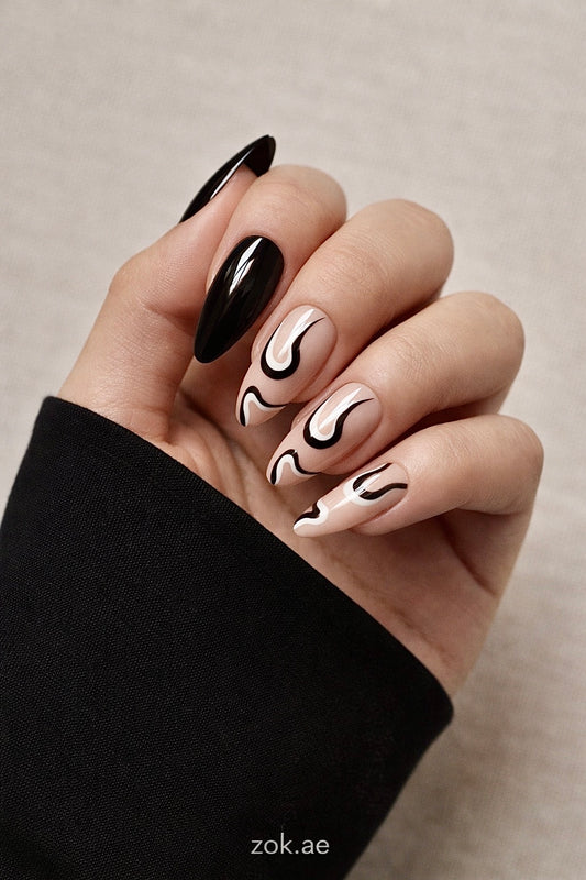 Press-On Nails 074