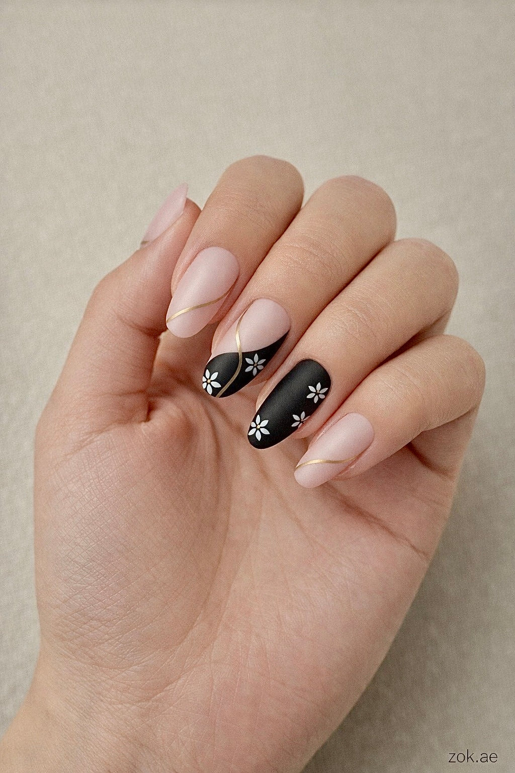 Press-On Nails 032