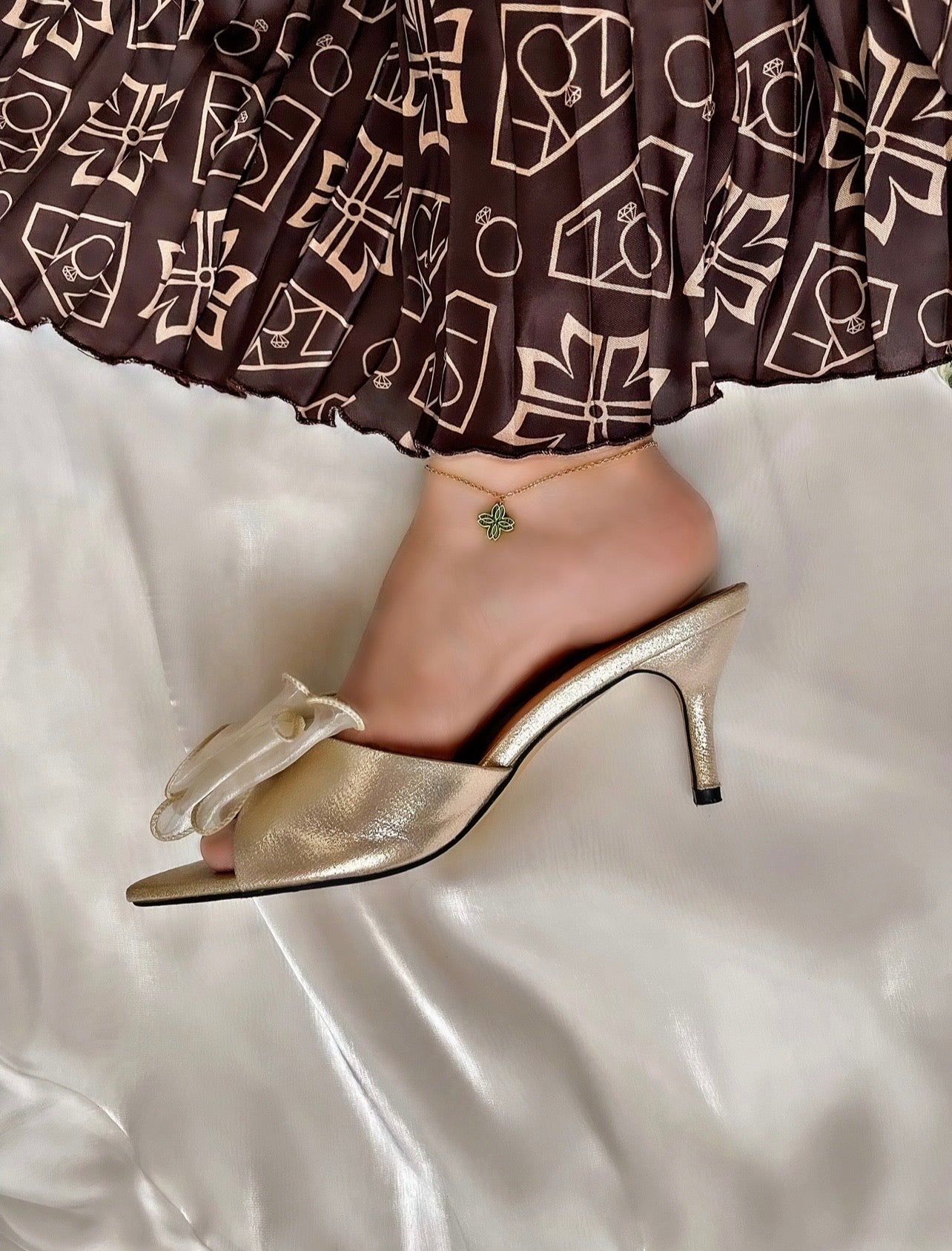 Zok Anklet Lifestyle Worn UAE